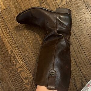 Frye dark brown pull on riding boots